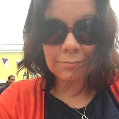 sarahlennon08's profile picture. Personal views - she/her