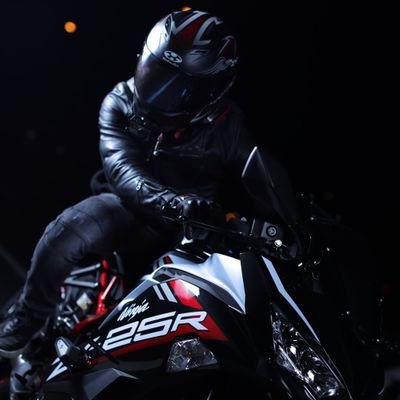 Rabbitle1_zx25r Profile Picture