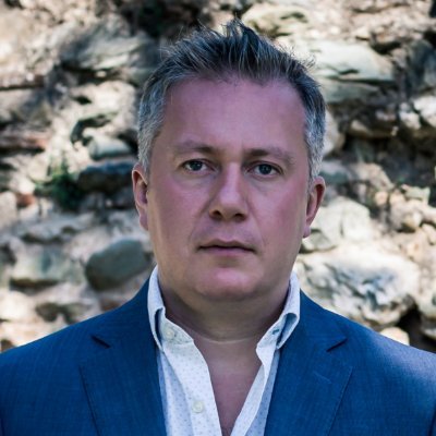 Looking for over 30 years on 64 squares and still love it !
CEO of Chess Evolution Kft https://t.co/BtH78G7ATe