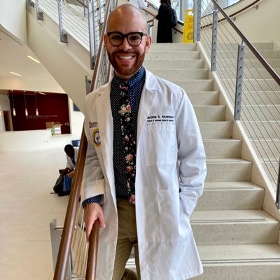 MD/PhD candidate at @MeharryMedical in the @IhrieLab | #FCD #Epilepsy #IMC | @SNMA Past Nat’l VP & RDX 🏳️‍🌈 | #DoubleDoc | #FutureNSGY | opinions = mine