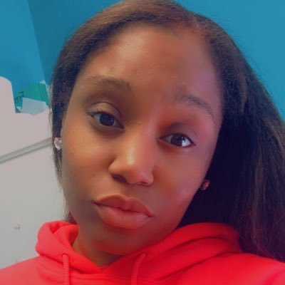 I’m a Sagittarius 💁🏾♀️ 2 kids, beautiful, educated and ambitious. I’m loyal and solid someone who you can’t fold 😚