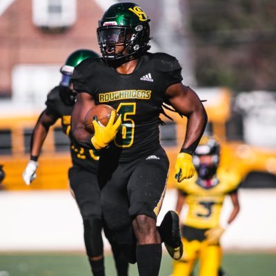 Westside roughrider||3🌟 RB/LB||C/O 2021|| Newark 🤞🏽🔥|| Instagram @6ix.problems 🤟🏽|| max bench 315 5x || max squat 600 2x