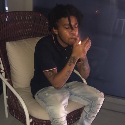 Last of a dying breed ♈️ StrapForever 🖖🏾 8️⃣ Ballout 4 Balley