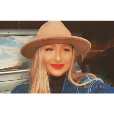 lindseysmith_07's profile picture. heart of a hippie.🍁 | ig: lindseysmitthh | @BMinor_ ❤️