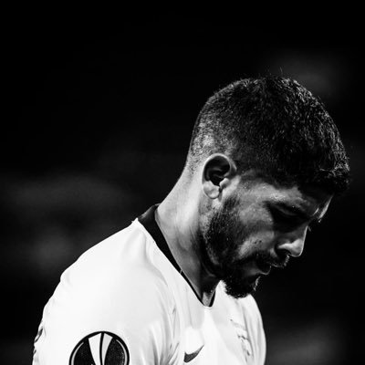 Danifuli11's profile picture. Ponme un plato de jamón y un tercio a ver si me regulo el PH que tengo un cuerpo de estufa.