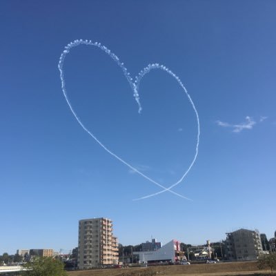 ObyanB's profile picture. I like
Traveling/Eating local food/Manga/VideoGame/Drive a car