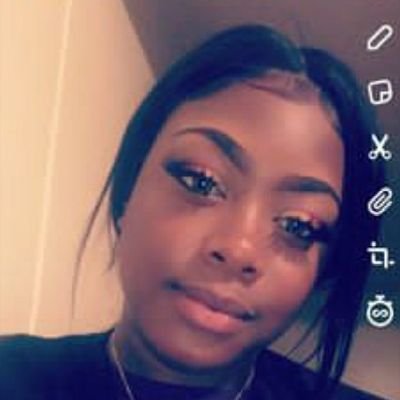 mind yo business bitch✌😂
gay asf🥰
antisocial 💯
dm's opened❤
fb-koldhearted kaykay
ig-loving_kay6
follow me ❤