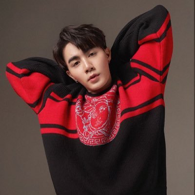 zunshinezee's profile picture. Fan from the UK #Zunshine for @Zee_Pruk. Always waiting for Actor Zee