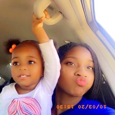 Teen mom 🥰 05/31 Future Entrepreneur 🤑 bag chaser 🏃🏼♀️