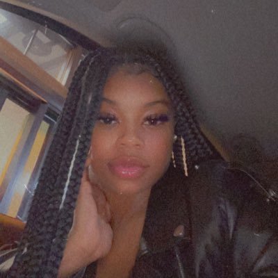 If it don't make 💸 it don't make sense FB📚: Marjanae Maggett Insta 📸:_Naetheprincess