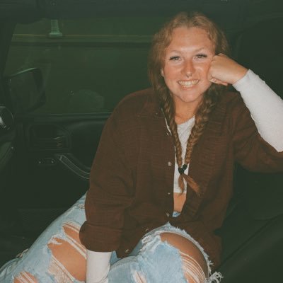 Size 9 shoes | allergic to red dye | born at 11:55pm | uses old spice men’s deodorant