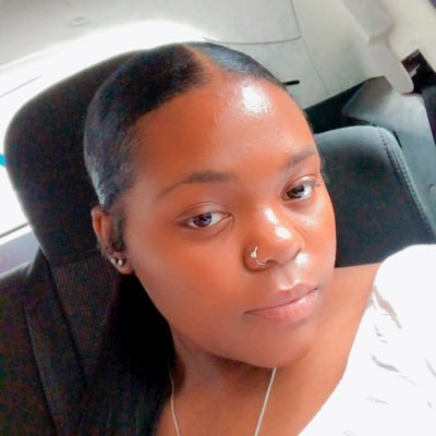 dadiva 💋. old page locked🙄new account! 👻: shaniya_nieni