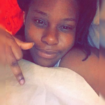 Mind the business that pays 💸Sc:queendee_bitch🥰 IG:icyy_luvv😈