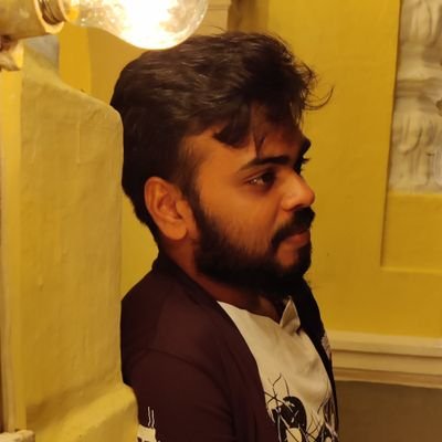 Venkatprashan12's profile picture. 