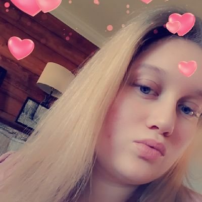 emilybrunner14's profile picture. 