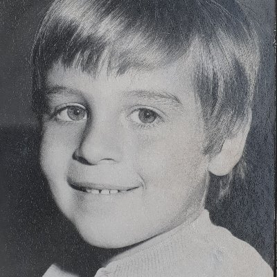 SombdiAniwe's profile picture. I'm another somebody from anywhere currently spending way too much time drooling over #btc & #eth news and most things crypto