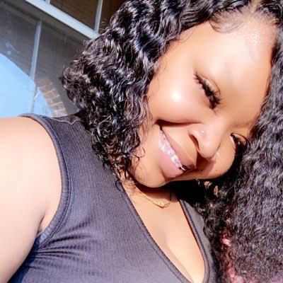 Jalyius Muva 🤞🏽💙 25 &’ Living Life Not Your Average Type Of Girl Taurus ♉️ I’m A Whole Vibe 🍾🏌🏽♀️