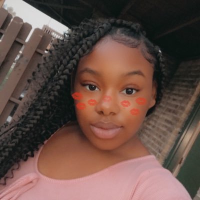 AMOSC: A_queenplus2💕