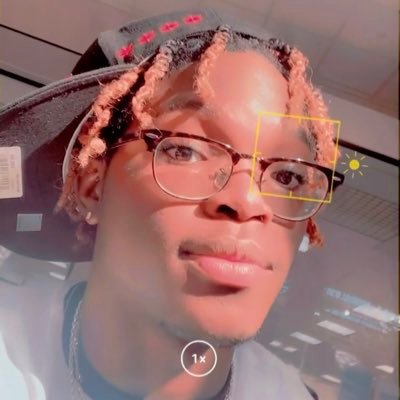 DaRealMrDreamss's profile picture. Dream setter 🪐🥵