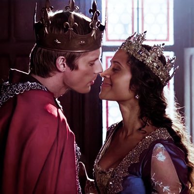 arthur and guinevere 💕 (@arwenlovebot) / X
