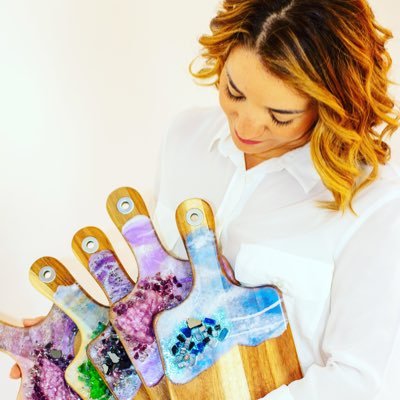 DVillamizarts's profile picture. Venezuelan artist base in Saudi Arabia.   I own my journey into art.