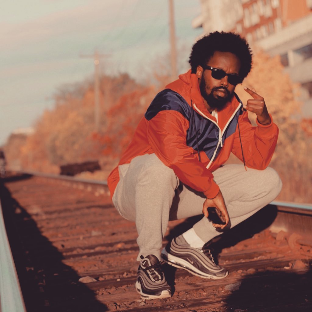 Young_AO45's profile picture. Move with aggression, use my mind as a weapon playa.....