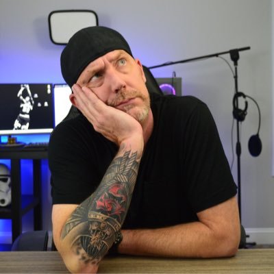 Content creator on @YouTube. Streamer. Podcaster. Host of @SmokeScreenCast Fantasy Author of #TheCrimsonGods All the things: https://t.co/x4Mf5dl9o9