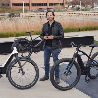 Electric bike and e-moto journalist/video guy at https://t.co/VbHPJzqQF3 and https://t.co/fopGdt4HyN. Author. Entrepreneur. Mechanical Engineer. “YouTuber.”