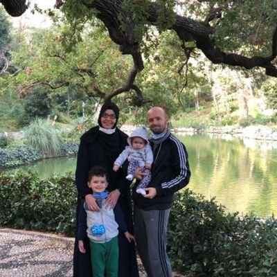 _elif_ozen_'s profile picture. 