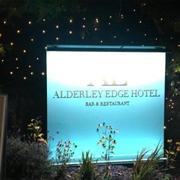 Alderley Edge Hotel & Restaurant, a 4 Star Cheshire Hotel & The grill on the hill restaurant .. nestled just by the vibrant village of Alderley Edge.