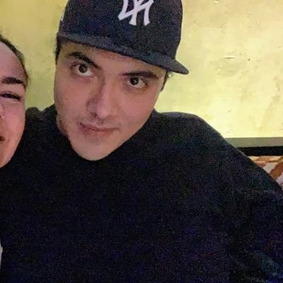 cesarluismeza's profile picture. 