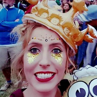 I do radio with @screampr + freelance comms
Current obsessions : flavoured gin | swizzel lollies | factual podcasts
PASSIONATE about #downsyndromeawareness