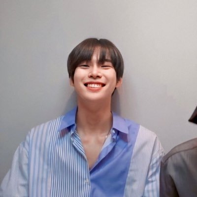 Apaxx5's profile picture. NCT