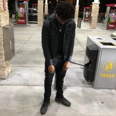 jhustlaaa's profile picture. Call me Mr.get the head n never call back🏄🏽‍♂️