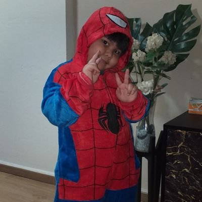 lizhanfafina's profile picture. Sabr' is the key to everything. 🙂