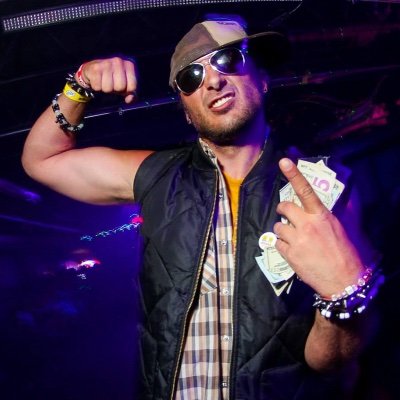 @TrapbackPartyy