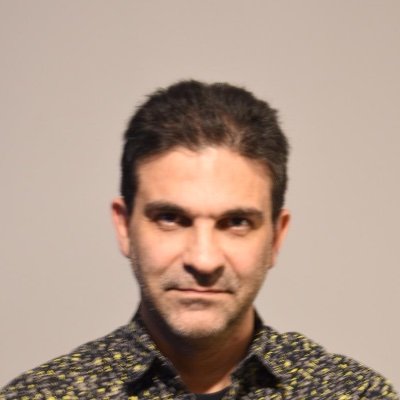 iOS developer, Swift & SwiftUI lover, co-author of SwiftuI by Tutorials, drummer, songwriter, pizza eater & maker. ant_bello@mastodon.social