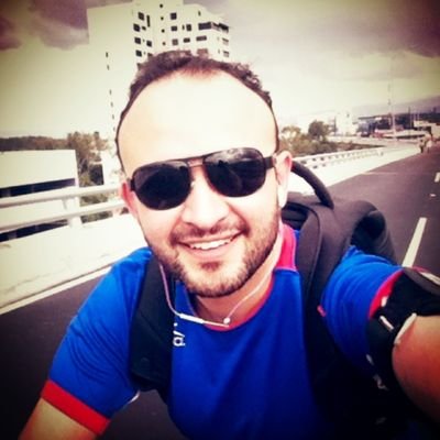 Soñador, trotamundos del siglo XXI, periodista digital, viajo en bicicleta, amo la radio, #DATAlover. Las quesadillas llevan queso :´)