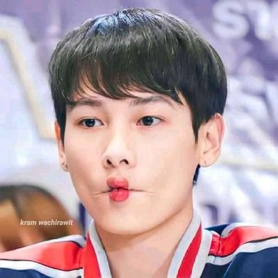 flmvchrwt's profile picture. 💙💚❤️🖤