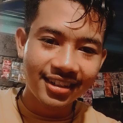 Manafi72439024's profile picture. entah)_