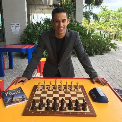 Free Chess course from beginner to master level ⬇️ https://t.co/eAE8iPxRKk
Opening Courses ⬇️
https://t.co/wiQ1v60lxn