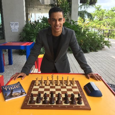 Free Chess course from beginner to master level ⬇️ https://t.co/eAE8iPxRKk
Opening Course ⬇️
 https://t.co/ZFDdSeg2xw