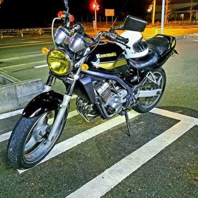 #バリオス 乗ってます。バイク乗ってる人よろしくお願いします。バイク乗られてる方無言フォローすみません！ 老若男女問いません バイク垢 #バイク好きと繋がりたい