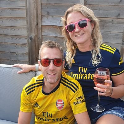 Peetay32's profile picture. If it's old and rusty I probably like it. House doer upperer,
ST holder North Bank AFC.