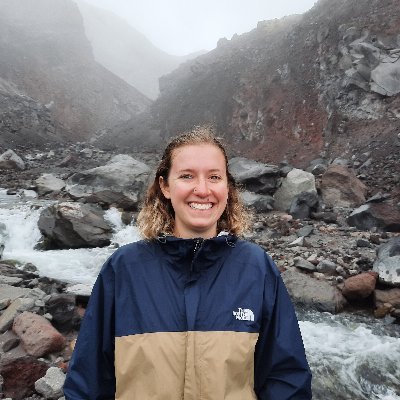 PhD candidate at UF studying microbes in glaciers 
Tiktok: @ microbe_explorer
She/her
Views are my own