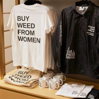 support women / we’re a sisterhood
Customer service inquires: cs@buyweedfromwomen.com