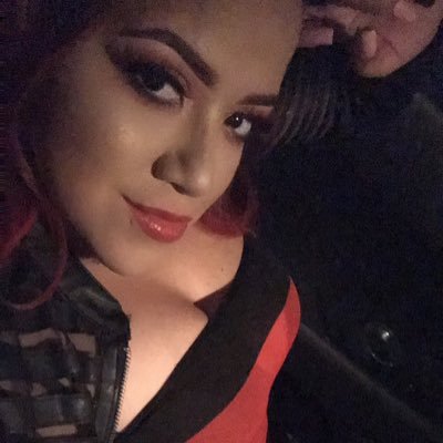 TANITACARDONA17's profile picture. ARTISTA ECUATORIANA- 0983315471 🎤🇪🇨👑❤️
