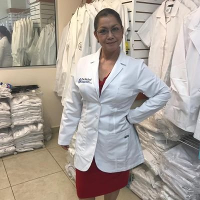 Pediatra Nutricionista Clínica
Soltera
Mexicana, demócrata
Feliz
Emprendedora
Profesional
Cálidad.Humanista