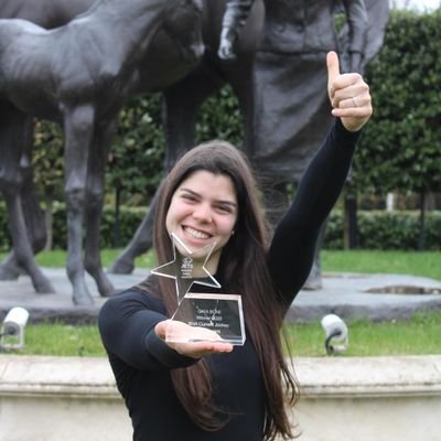 🏇 Apprentice jockey 
🇮🇹 Italian girl
