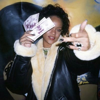 xoxogabsss's profile picture. all I do is tweet about music specifically loveeeeeee song by Rihanna ft. future